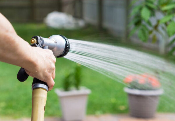 Verkrijg op een zeer eenvoudige manier zuiver drinkwater en proper regenwater